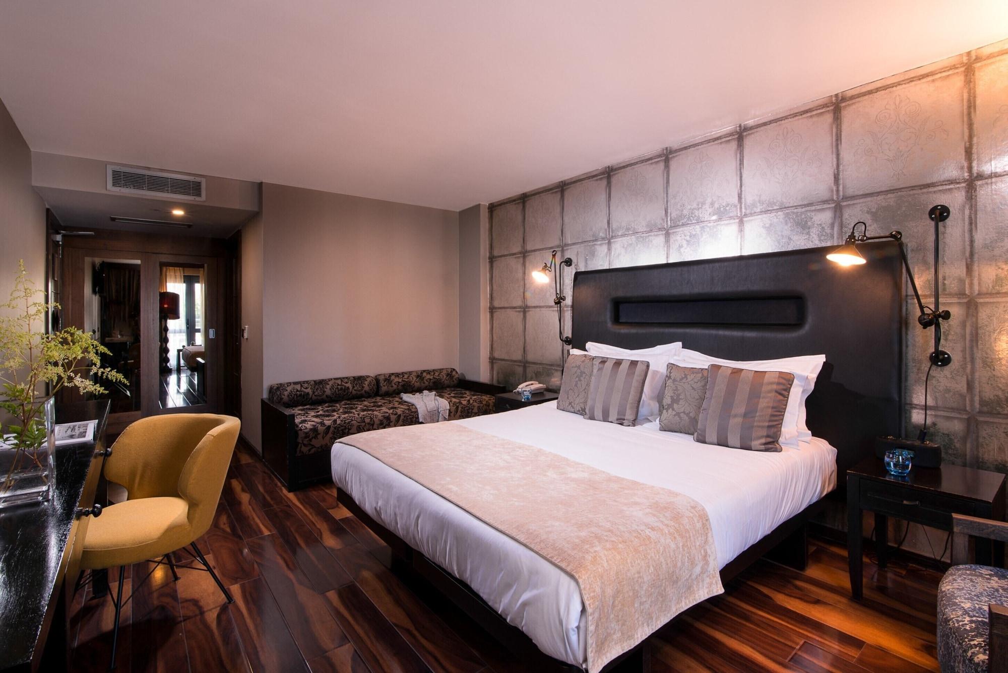 The Twelve Hotel Bearna Esterno foto