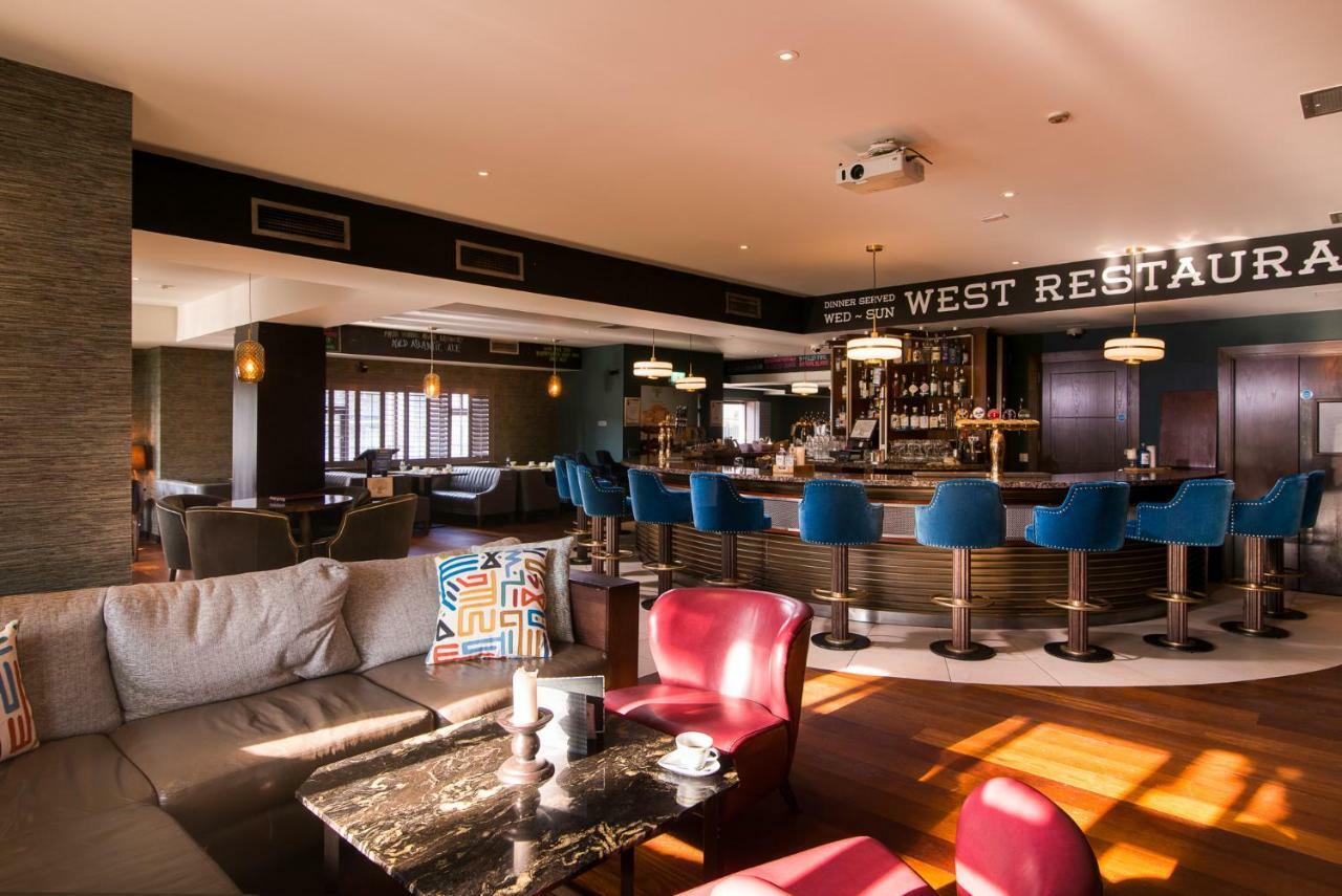 The Twelve Hotel Bearna Esterno foto