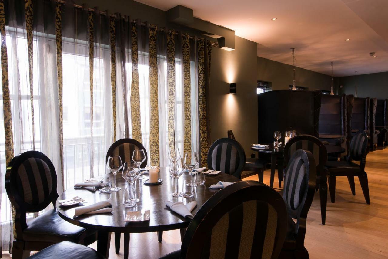 The Twelve Hotel Bearna Esterno foto