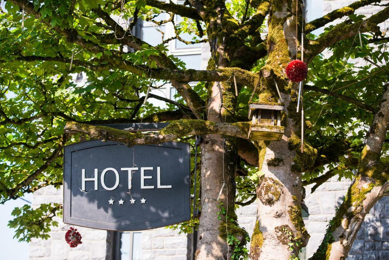 The Twelve Hotel Bearna Esterno foto