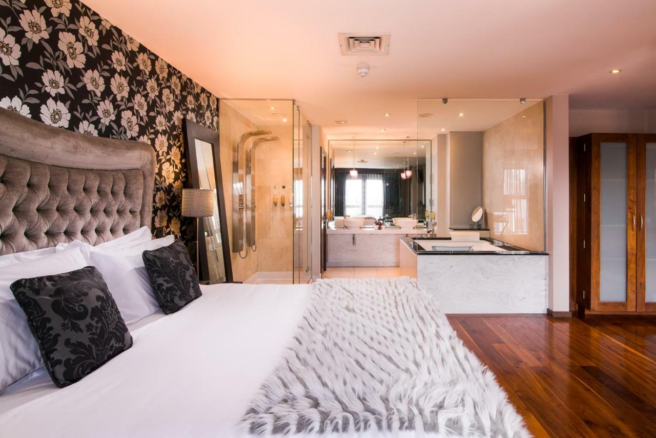 The Twelve Hotel Bearna Esterno foto