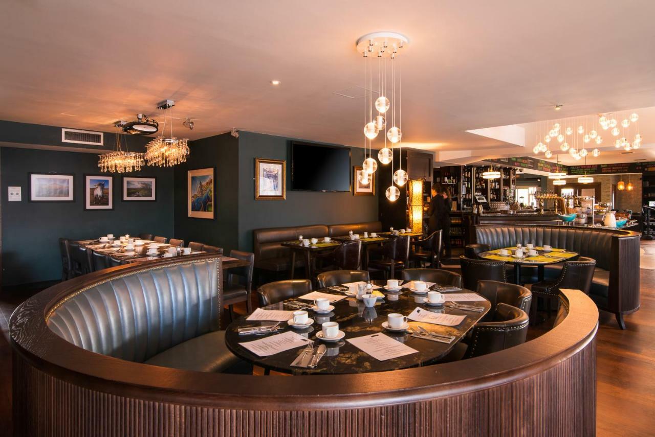 The Twelve Hotel Bearna Esterno foto